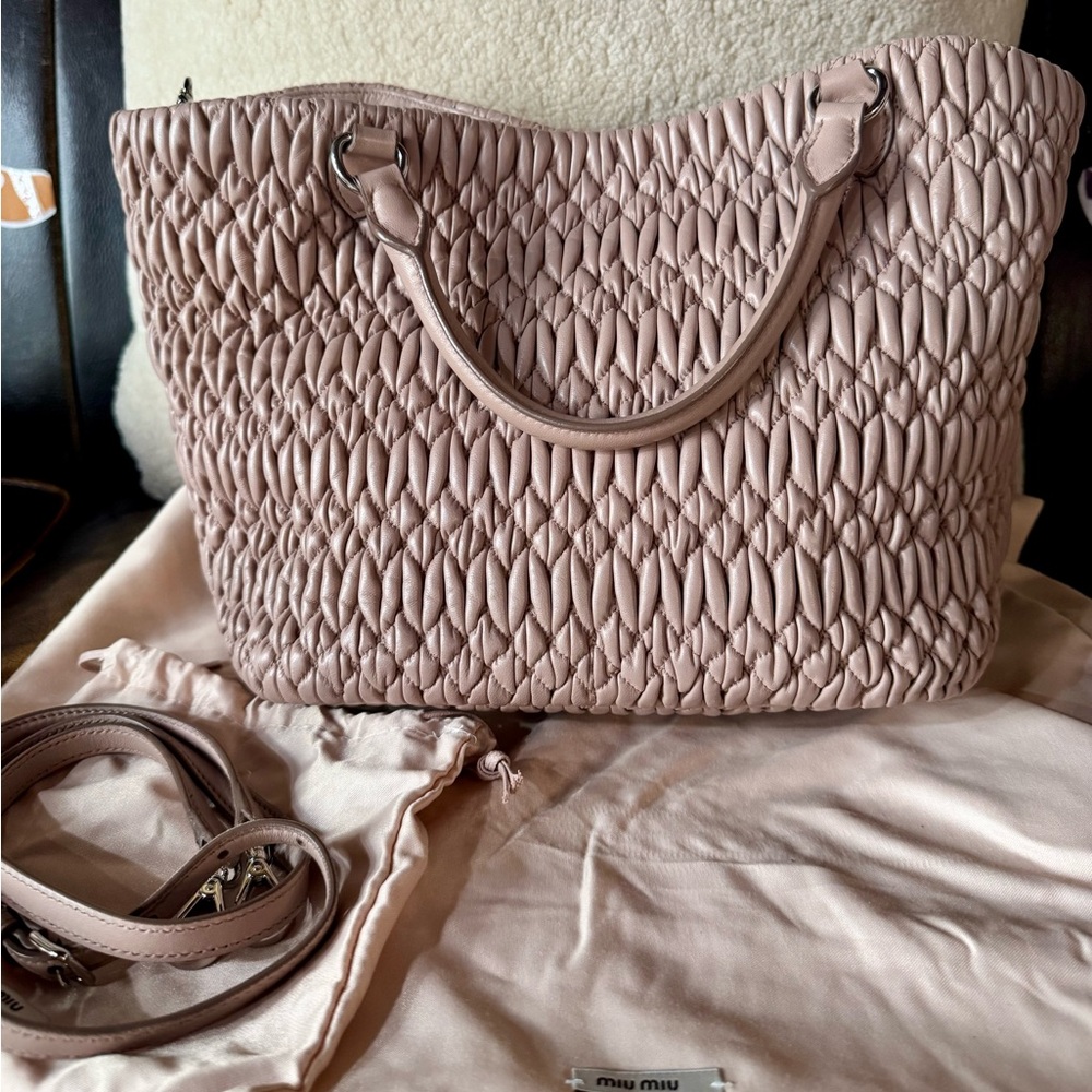 Miu Miu Matelasse  Napa Leather bag with Crystal charms/ pink - Picture 4 of 11